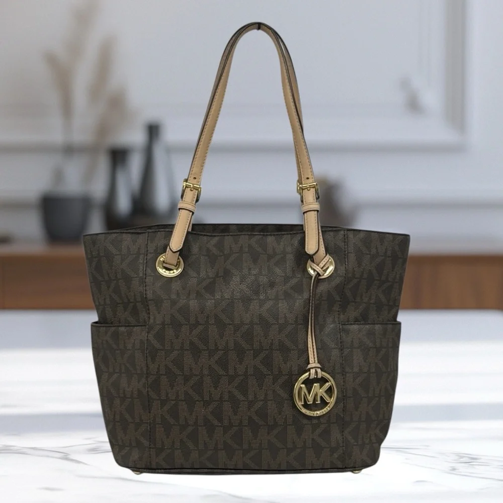 Michael Kors Jet Set Signature East West Brown Monogram Shoulder Bag Tote Purse - Picture 1 of 16